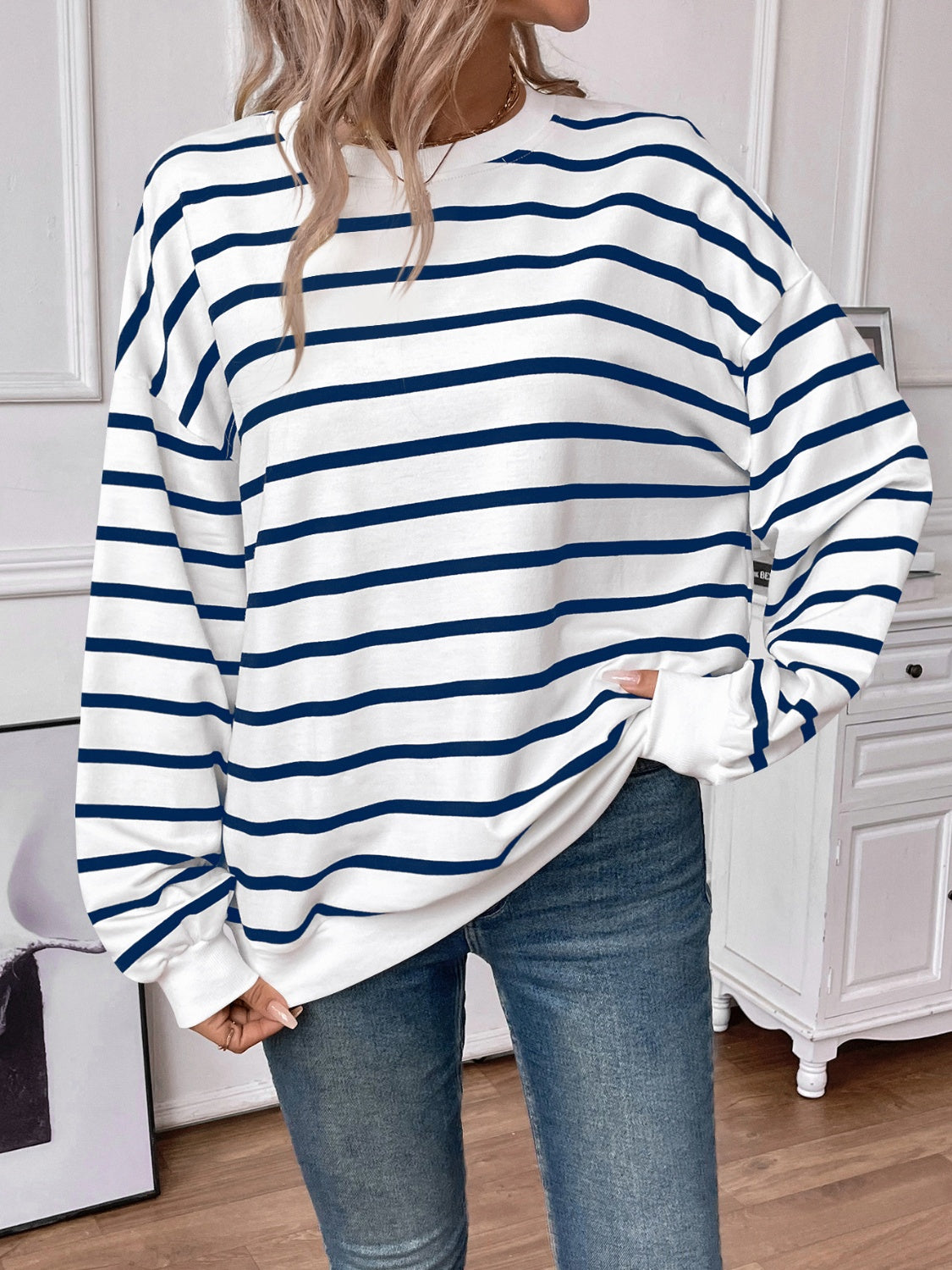 Lovelet Striped Round Neck Long Sleeve Sweatshirt