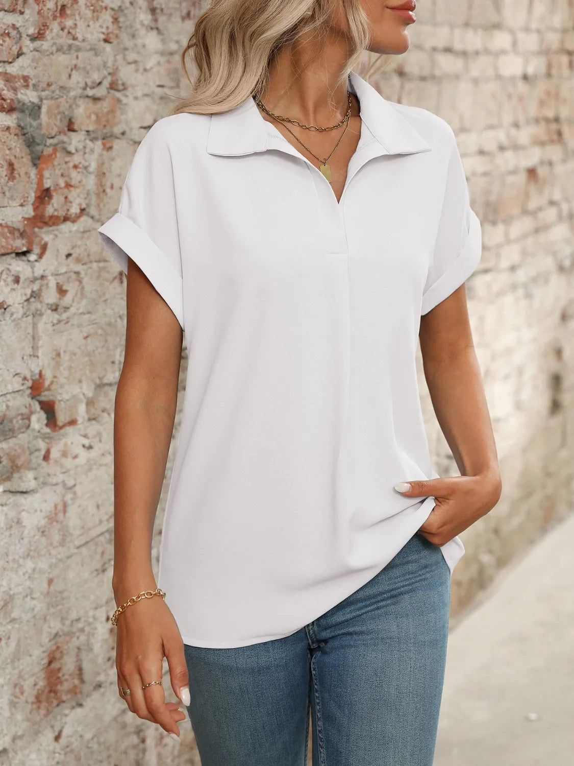 Ruched Round Neck Short Sleeve Top – Pretty Chique Women’s Summer Blouse - -